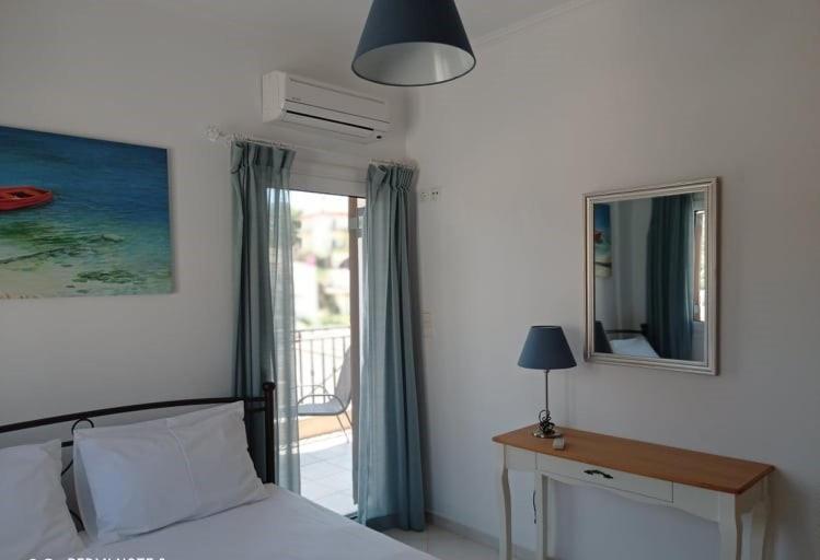 Hermes Holiday Home In The Port Of Sivota Exterior photo