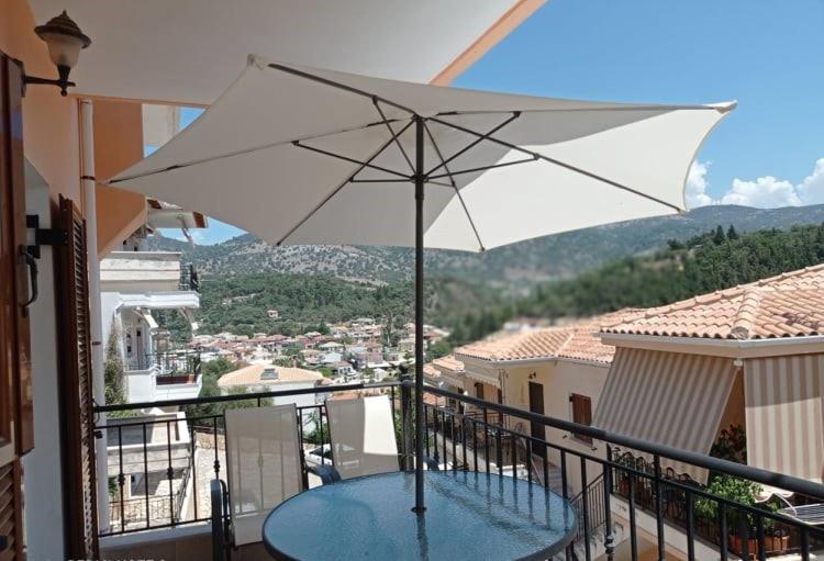 Hermes Holiday Home In The Port Of Sivota Exterior photo